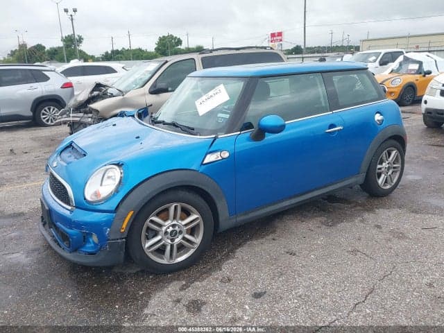 2011 MINI COOPER S 2