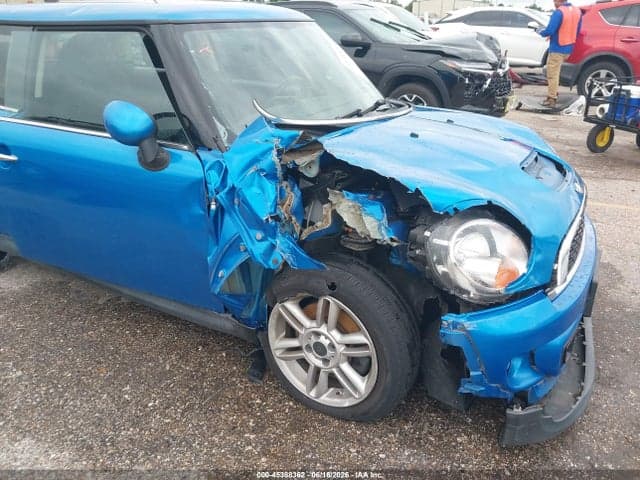 2011 MINI COOPER S 6