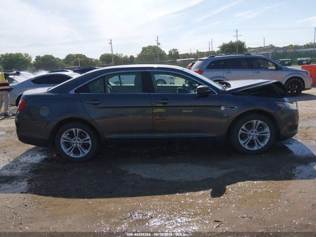 2017 FORD TAURUS SE 13