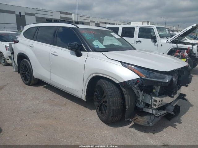 2024 TOYOTA HIGHLANDER XSE - 1