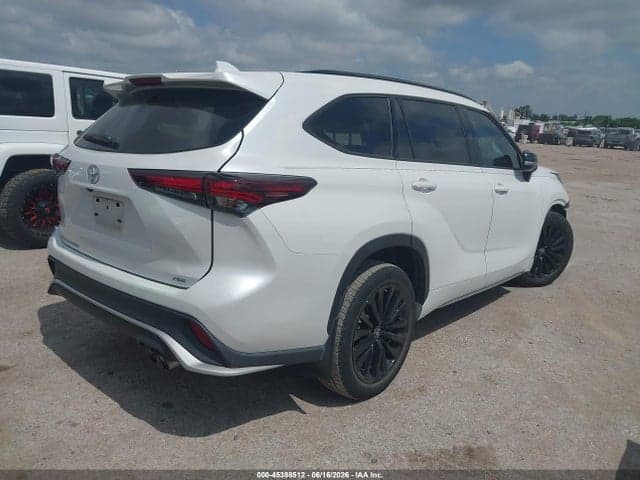 2024 TOYOTA HIGHLANDER XSE 4