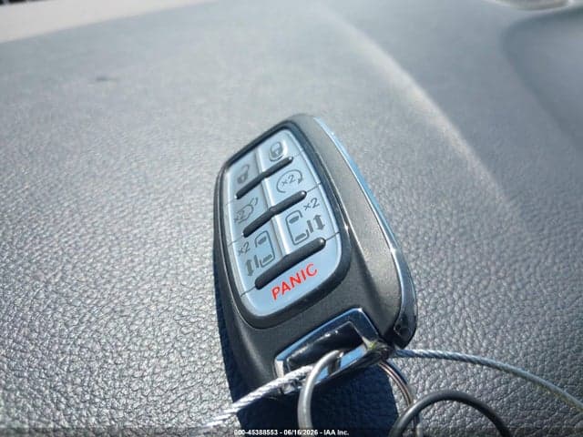 2024 CHRYSLER PACIFICA HYBRID 11