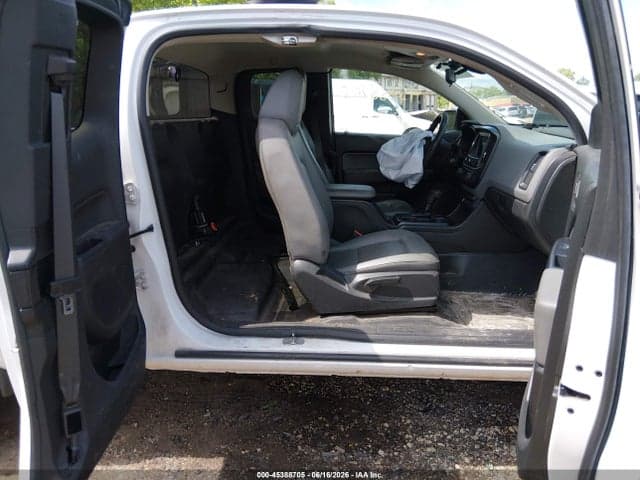 2019 CHEVROLET COLORADO WT 8