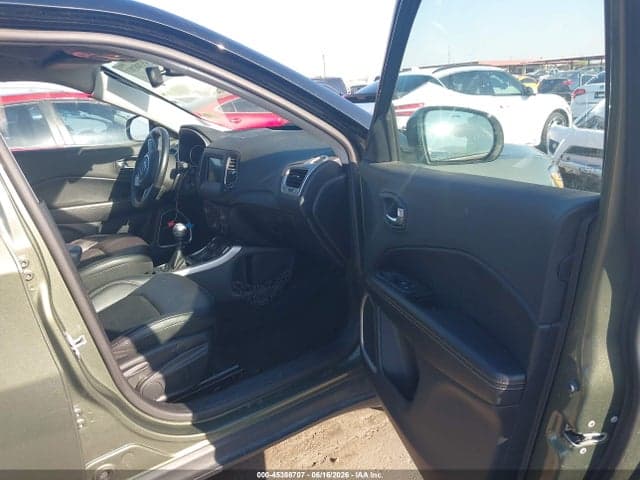 2019 JEEP COMPASS LATITUDE 4X4 5