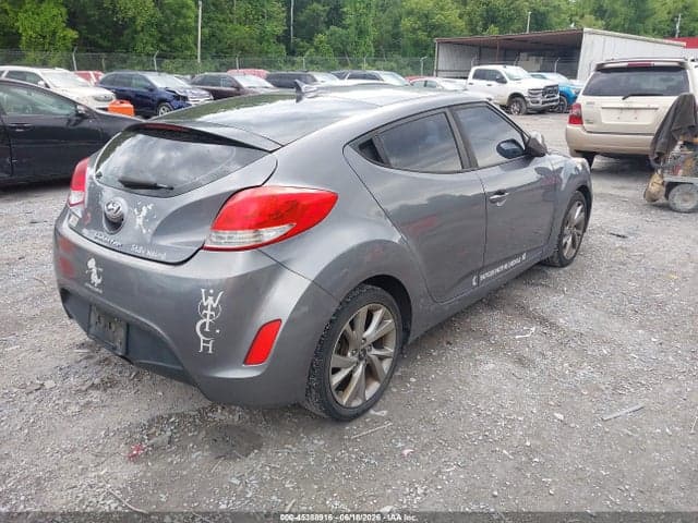 2017 HYUNDAI VELOSTER 4