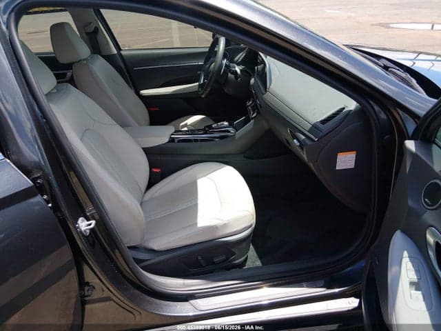 2023 HYUNDAI SONATA HYBRID LIMITED 5