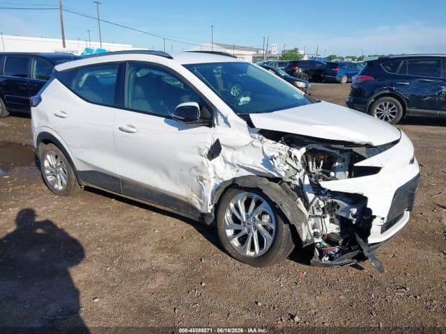 2023 CHEVROLET BOLT EUV FWD LT - 1