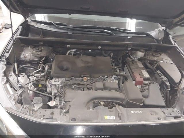 2022 TOYOTA RAV4 XLE 10