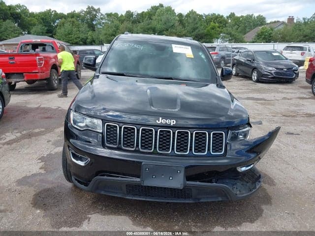 2020 JEEP GRAND CHEROKEE LAREDO E 4X4 12