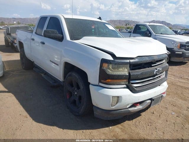 2017 CHEVROLET SILVERADO 1500 LT 1