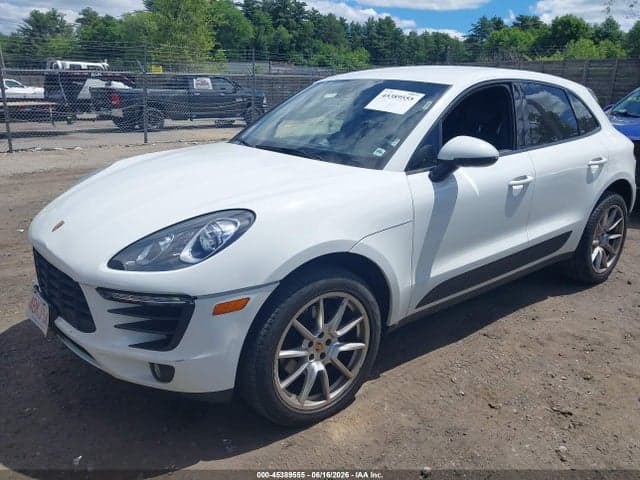 2017 PORSCHE MACAN 2