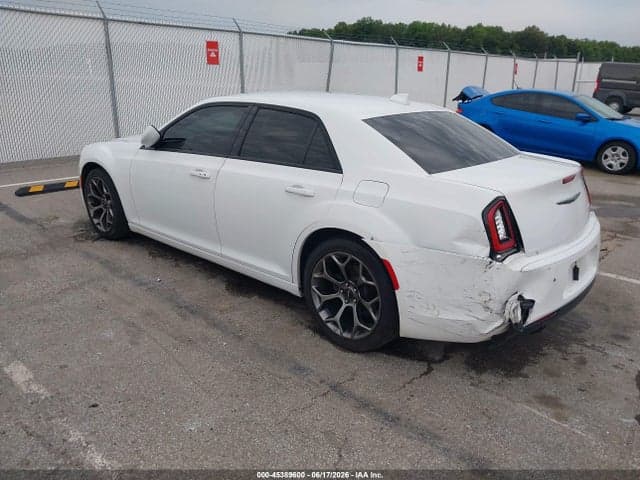 2019 CHRYSLER 300 300S 3