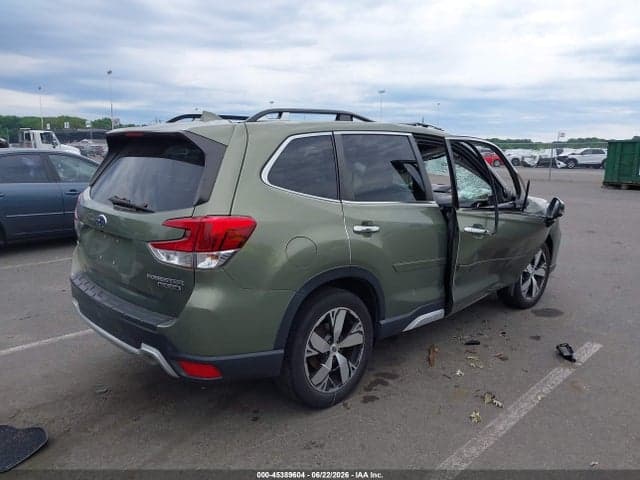 2019 SUBARU FORESTER TOURING 4