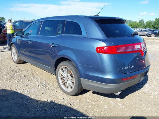 2019 LINCOLN MKT RESERVE 3