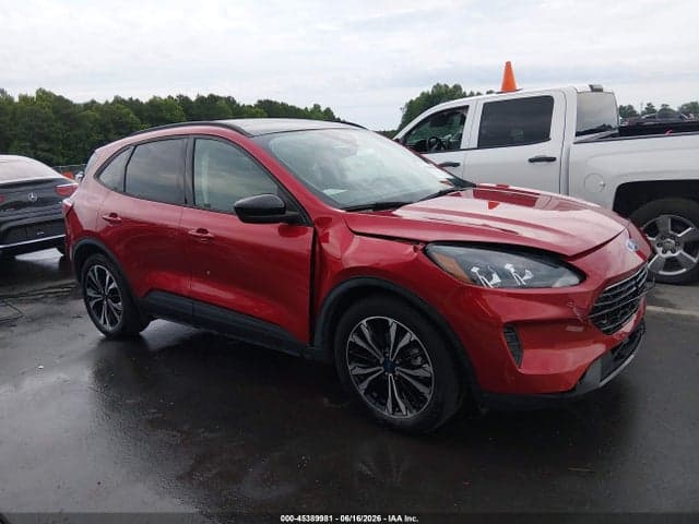 2022 FORD ESCAPE SE 1