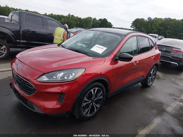 2022 FORD ESCAPE SE 2