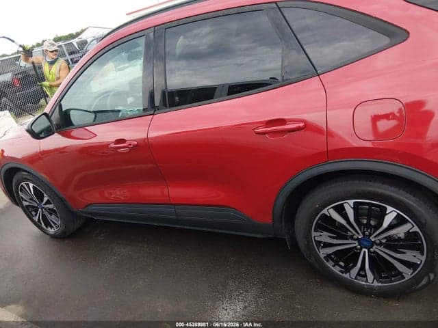 2022 FORD ESCAPE SE 14