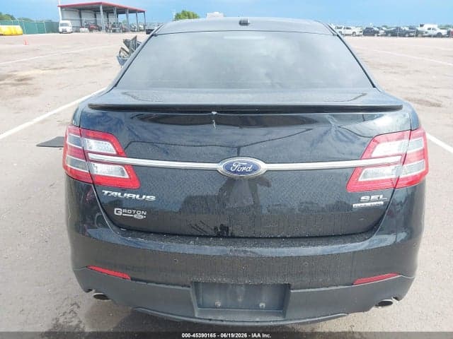 2017 FORD TAURUS SEL 16