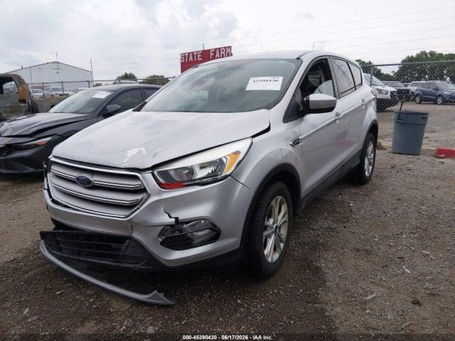 2019 FORD ESCAPE SE 2
