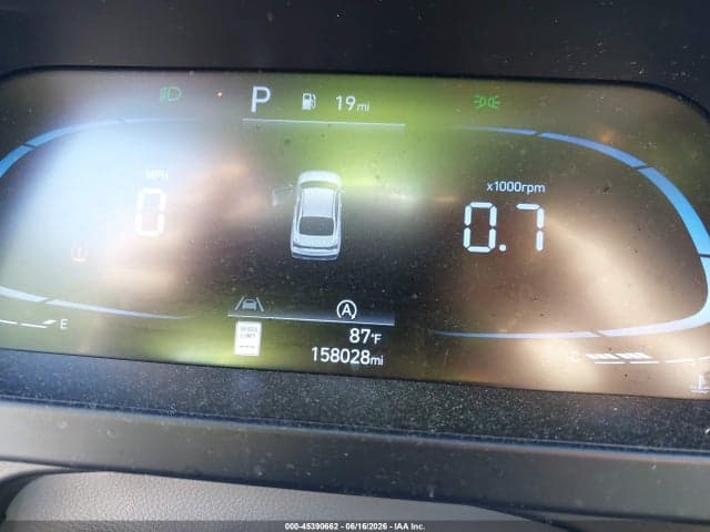 2024 HYUNDAI ELANTRA SE 7