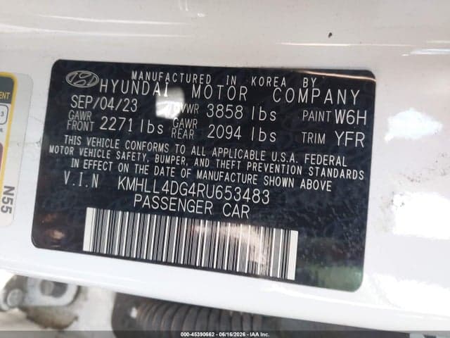 2024 HYUNDAI ELANTRA SE 9