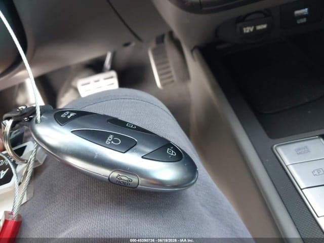 2025 HYUNDAI ELANTRA SEL SPORT 11