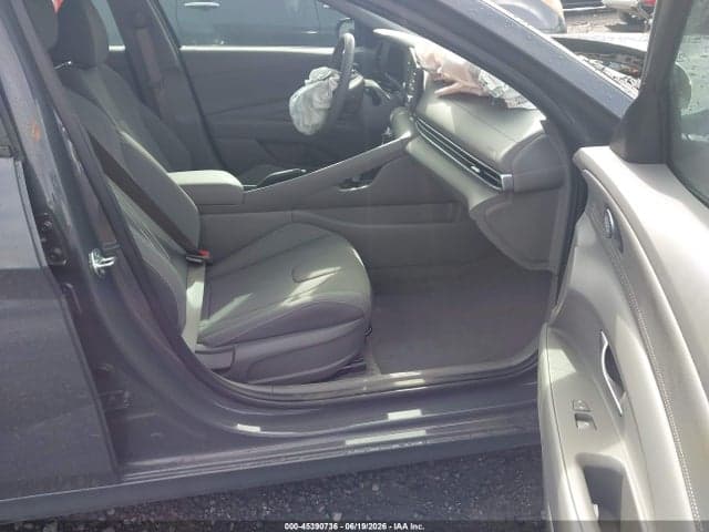 2025 HYUNDAI ELANTRA SEL SPORT 5