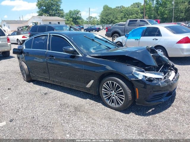 2019 BMW 530I 1