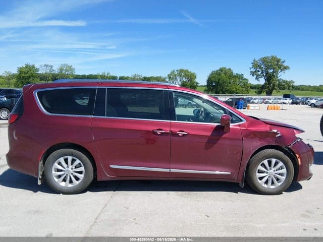 2018 CHRYSLER PACIFICA TOURING L 13