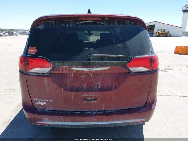 2018 CHRYSLER PACIFICA TOURING L 16