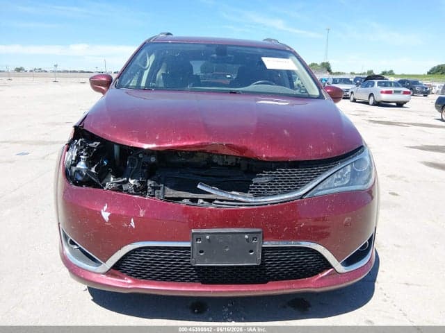 2018 CHRYSLER PACIFICA TOURING L 6