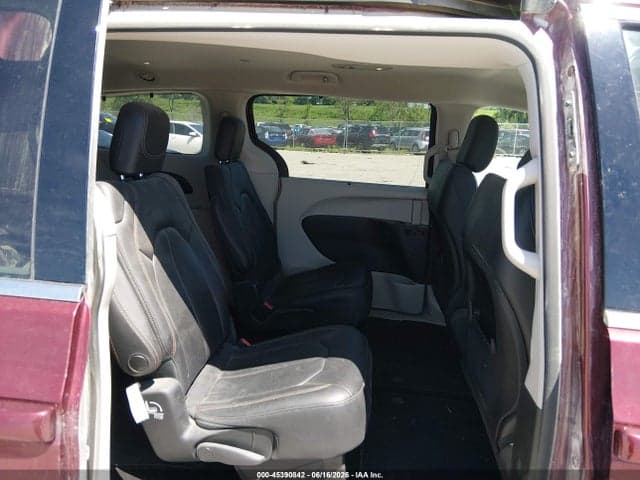 2018 CHRYSLER PACIFICA TOURING L 8