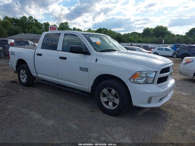 2017 RAM 1500 EXPRESS 4X4 5'7 BOX