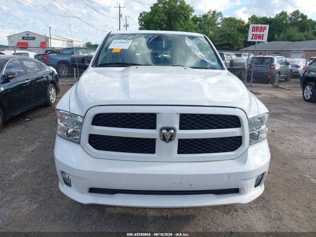 2017 RAM 1500 EXPRESS 4X4 5'7 BOX 12