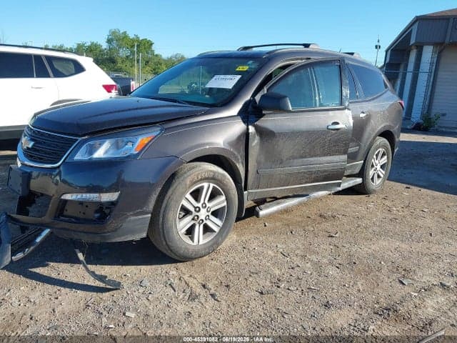 2017 CHEVROLET TRAVERSE LS 2
