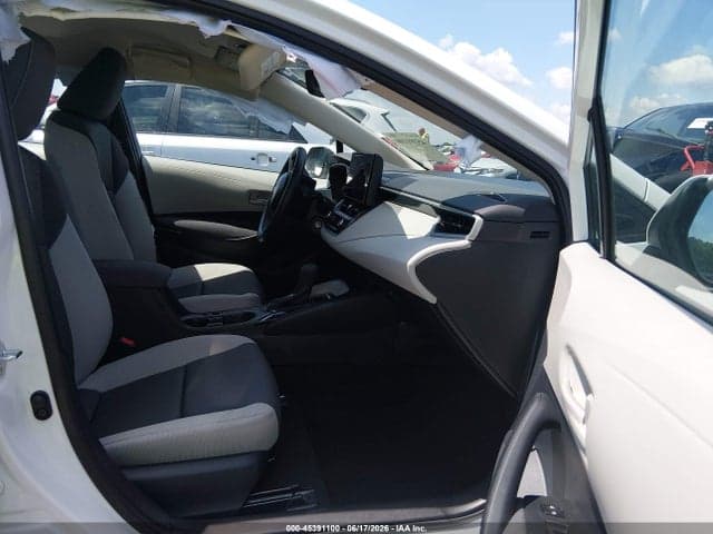 2026 TOYOTA COROLLA LE 5