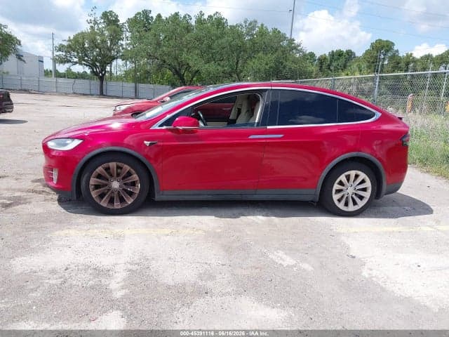 2017 TESLA MODEL X 14