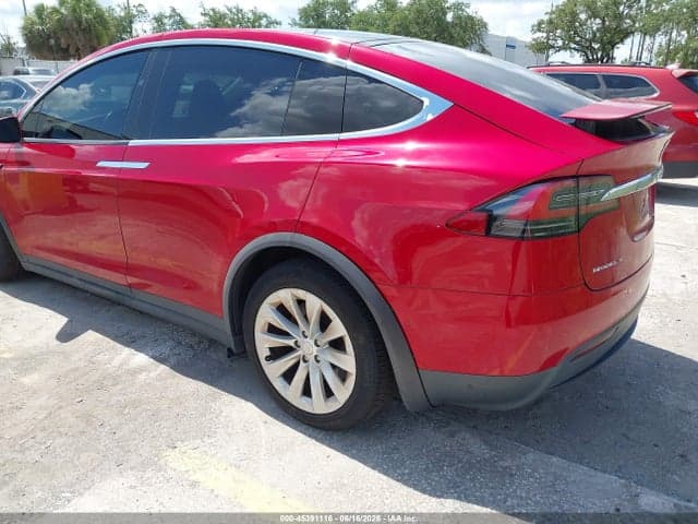 2017 TESLA MODEL X 6