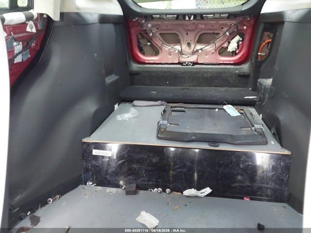 2017 TESLA MODEL X 8