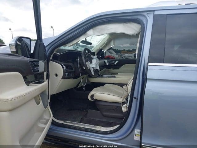 2021 LINCOLN NAVIGATOR BLACK 5