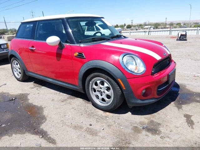 2013 MINI HARDTOP COOPER 1