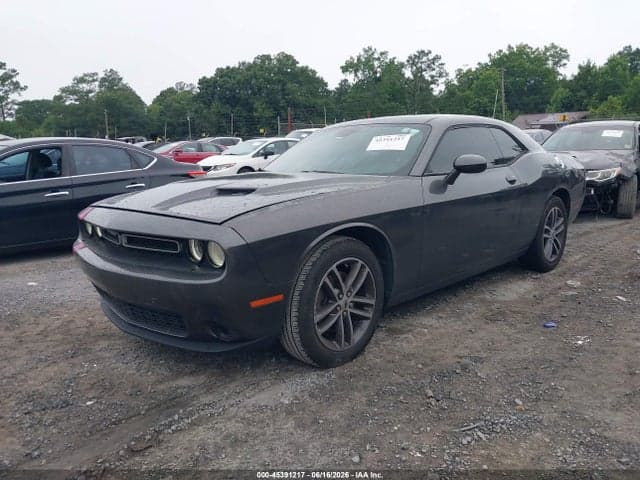 2019 DODGE CHALLENGER SXT AWD 2