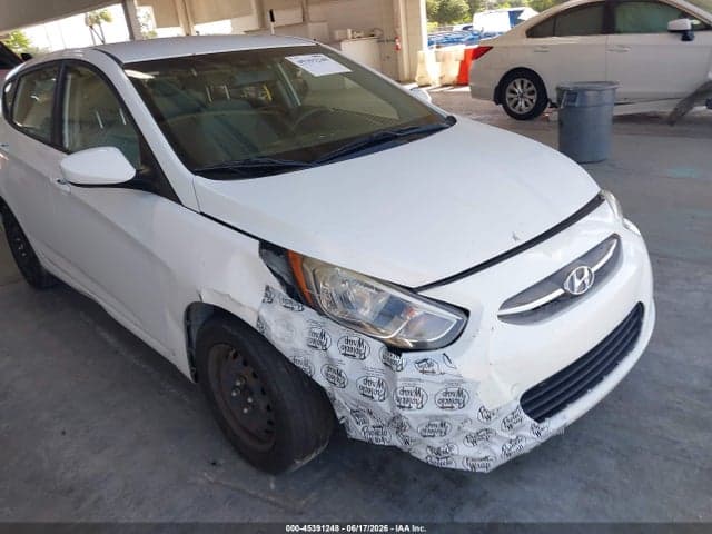 2017 HYUNDAI ACCENT SE 12