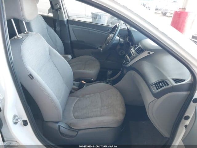2017 HYUNDAI ACCENT SE 5