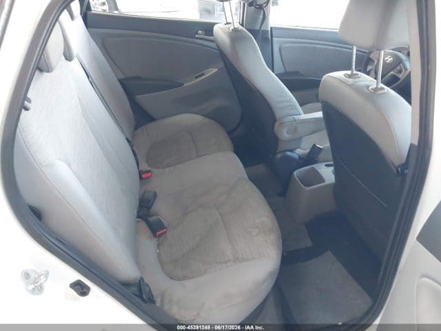 2017 HYUNDAI ACCENT SE 8