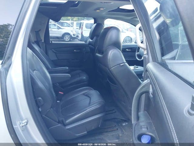 2017 CHEVROLET TRAVERSE LT 8