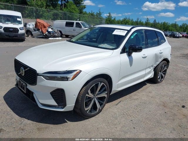 2025 VOLVO XC60 B5 2