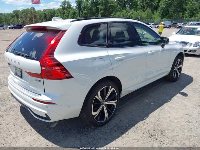 2025 VOLVO XC60 B5 4