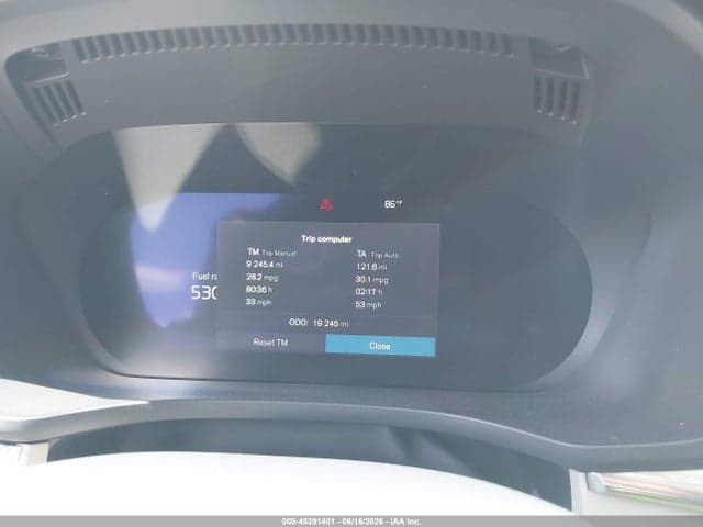 2025 VOLVO XC60 B5 7
