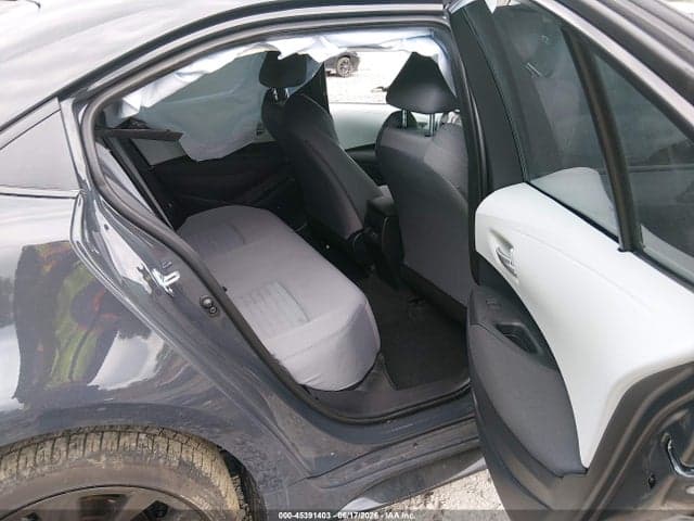 2026 TOYOTA COROLLA SE 8